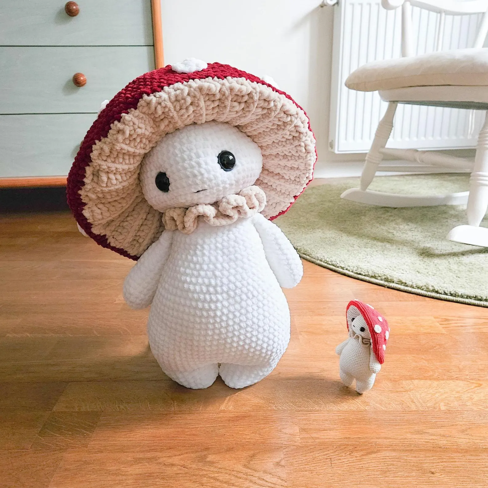 Crochet design, mushroom man +π Free gift: Cute cat toy - Image 3